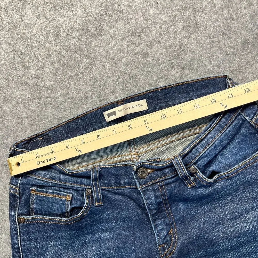 Levis Jeans‎ Women's 10 M 529 Curvy Bootcut Dark Blue Denim Pants Mid Rise